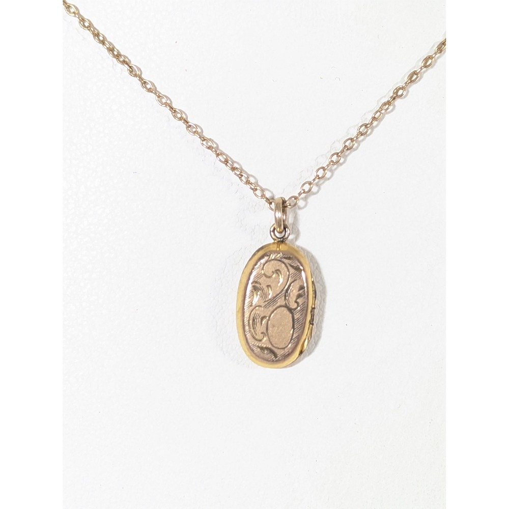 Antique Gold Filled Chain Engraved Floral Oval Locket Necklace 14 Inch